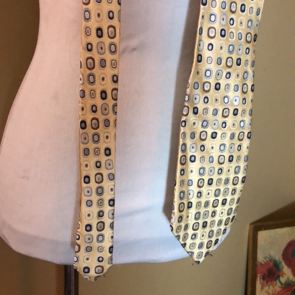 TASSO ELBA Spa Mens Tie Handmade 100% Silk 
Brilliant Gold w/Brown & Blue $68NEW - Picture 16 of 16